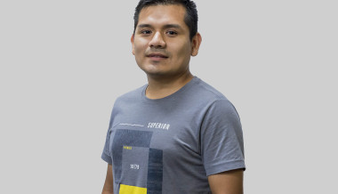 STEVENS HUANCAHUARI MEDINA (26) ANALISTA DE TECNOLOGÍA DE LA INFORMACIÓN